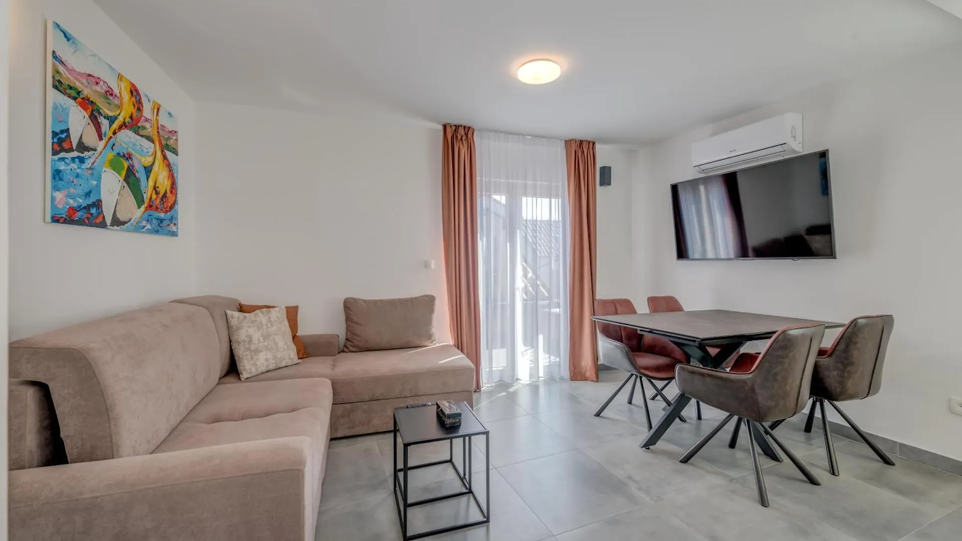 Je Te Donne Ma Liberte Apartment Split